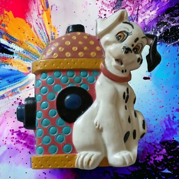 Disney 101 Dalmatians Magnet Puppy Dog Refrigerator Fire Hydrant Animation. Cond - Picture 1 of 10